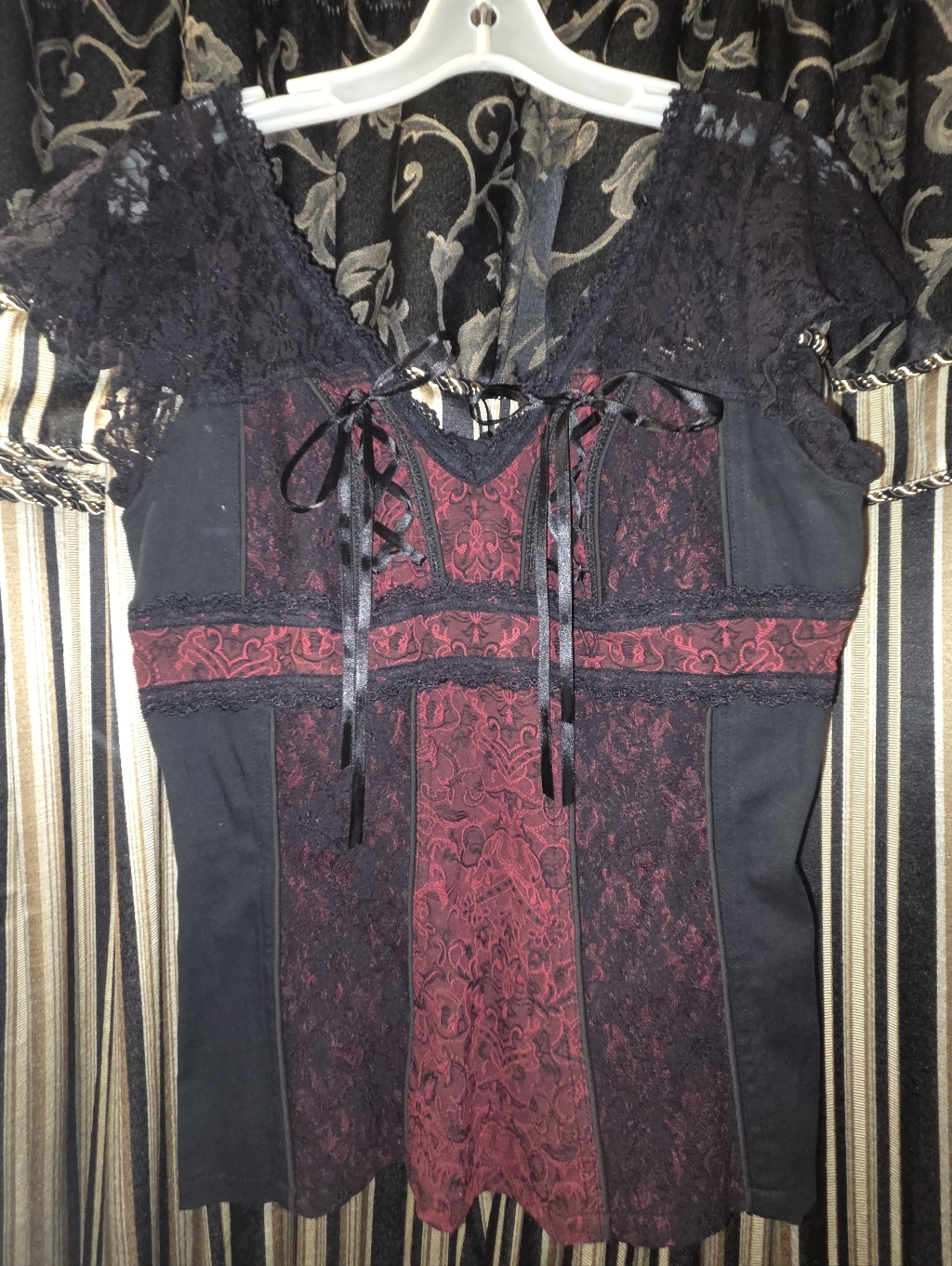 Tripp Nyc Vintage Gothic Burgundy & Black Lace Corset Top Lg Nwt Hot Topic